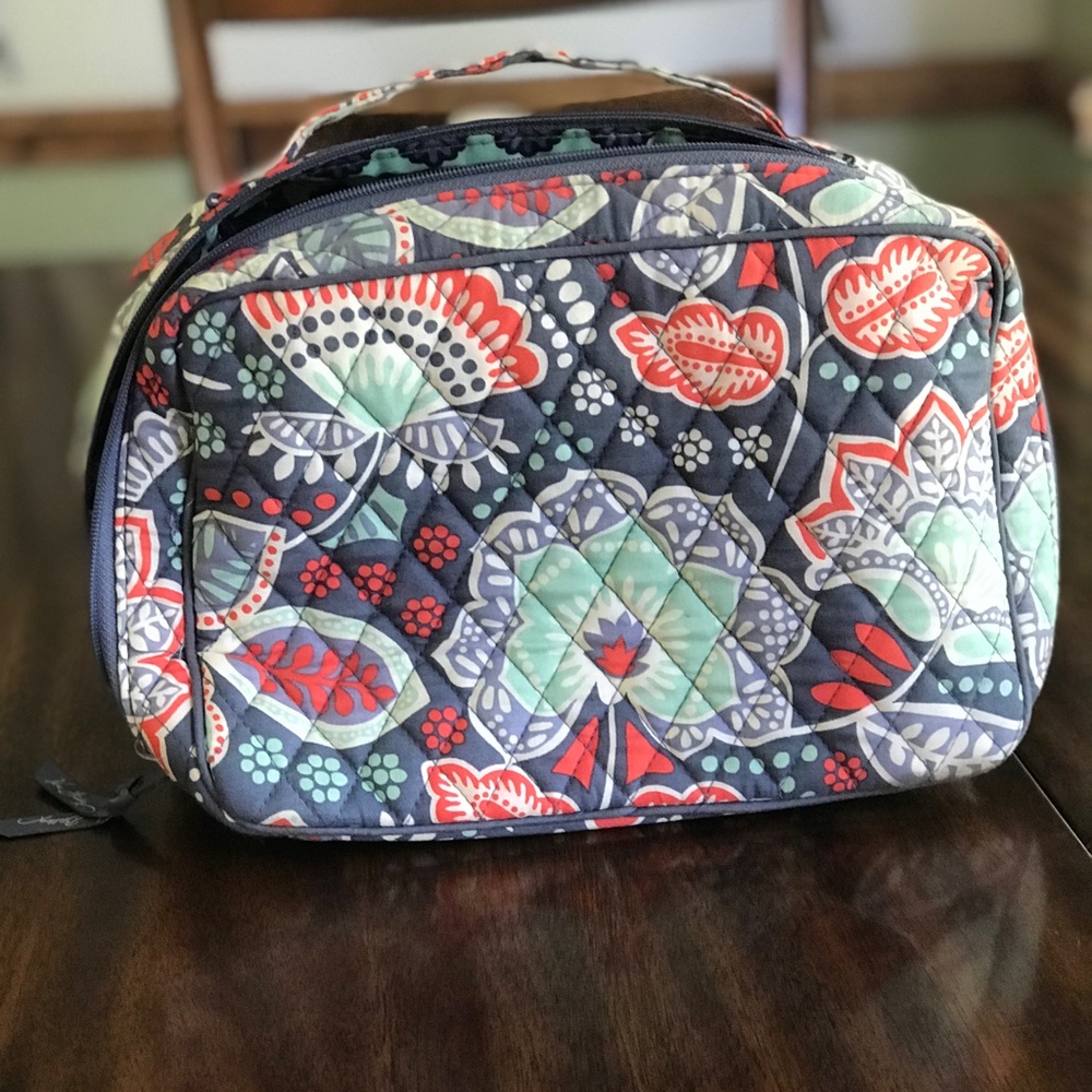 Vera Bradley make up bag